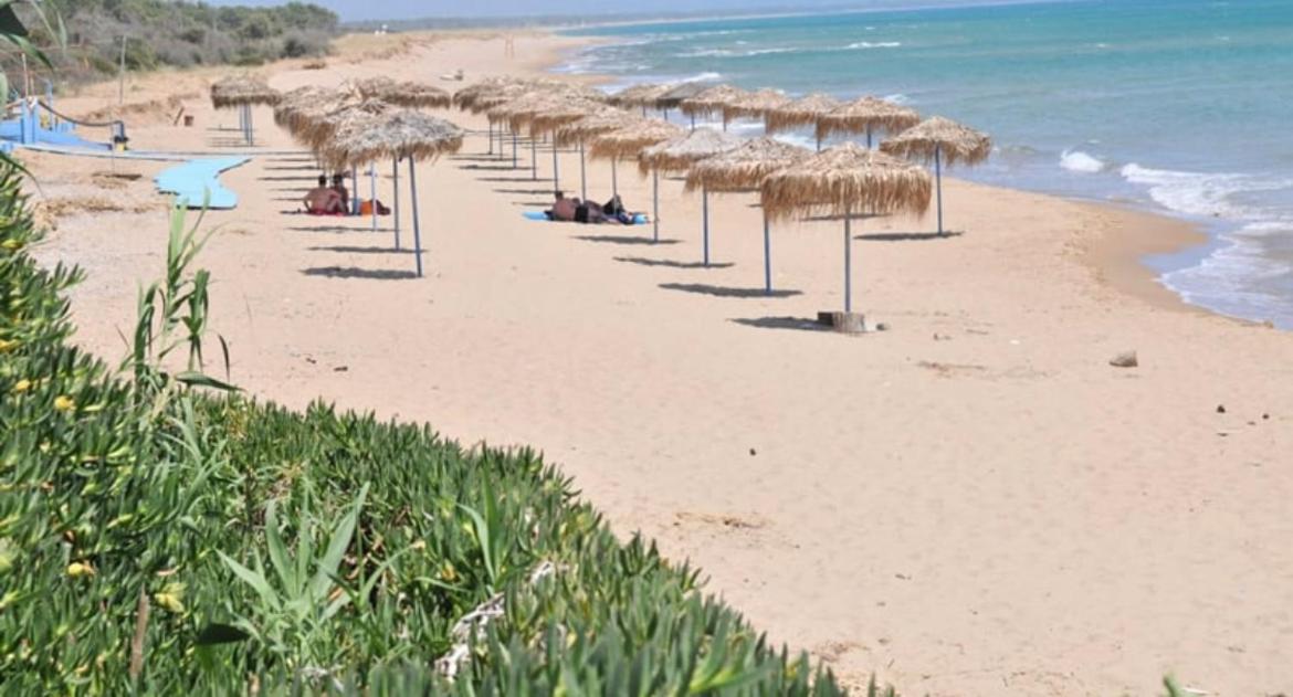 Glyfa Beach Hotel Vartholomio Luaran gambar